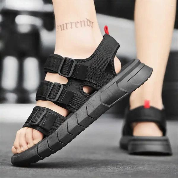 Sandalen Soft Slingback Man Sport Slipper Marke Tennisschuhe 2024 Sneakers Designer klassisch Wide Fit Echt