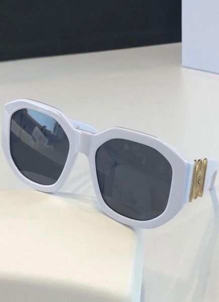 Novos 4361 óculos de sol para homens e mulheres moda Fulh Frame UV400 Protection Lens Steampunk Summer Square Style vem com o pacote Top56367779