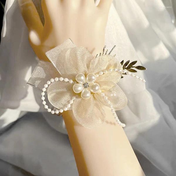 Braccialetti di braccialetti ragazze da damigella d'onore corsage da ballo da ballo da ballo boutonniere satiny rosa perla bracciale tessuto a mano fiori matrimoni