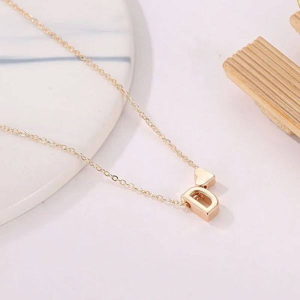 2024 Fashion Tiny Heart Diepy Neckace Primola Oro Silver Color Letter Nome Collane per girocollo per donne Gioielli a ciondolo GiftQ6