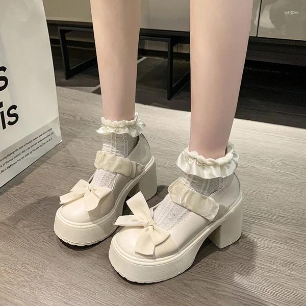 Scarpe eleganti spessi sola con tacco alto 2024 casual e alla moda versatile nicchia a piedi carina