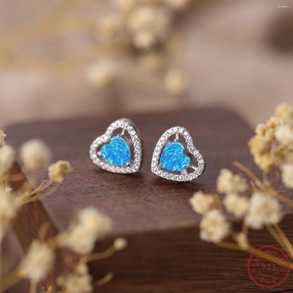 Orecchini per borchie S925 Sterling Silver Romantico Romantico a forma di cuore Opal Women con zircone Regali per matrimoni versatili di gioielli versatili