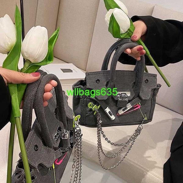 BK Totes vertrauenswürdiges Luxus -Tuch -Handtasche Kleine handgefertigte Denim -Bag -Spleißbeutel BEGART BAG Militärische Leinwand Tasche Handtasche Mode Have Logo HBUM7V