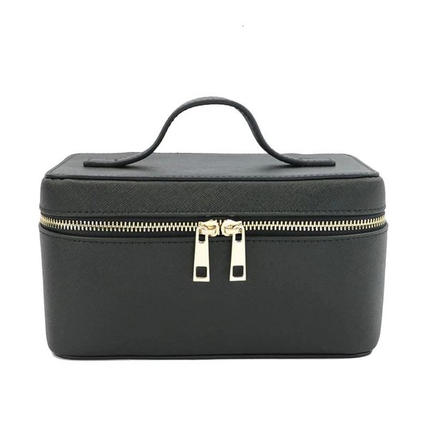 Ladies Saffiano Split Leather Travel Travel Fuyatery Bag Сумка портативная висящая организация макияжа коробка Dopp Kit Cosmetic для женщин 240416