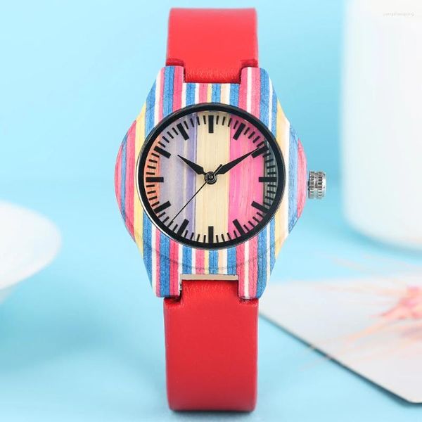 Armbanduhr Elegante farbenfrohe Streifen Bambus Holz Ladies Quarz Armbanduhr Pin Schnalle Echtes Leder -Uhrband Casual Holz Frauen