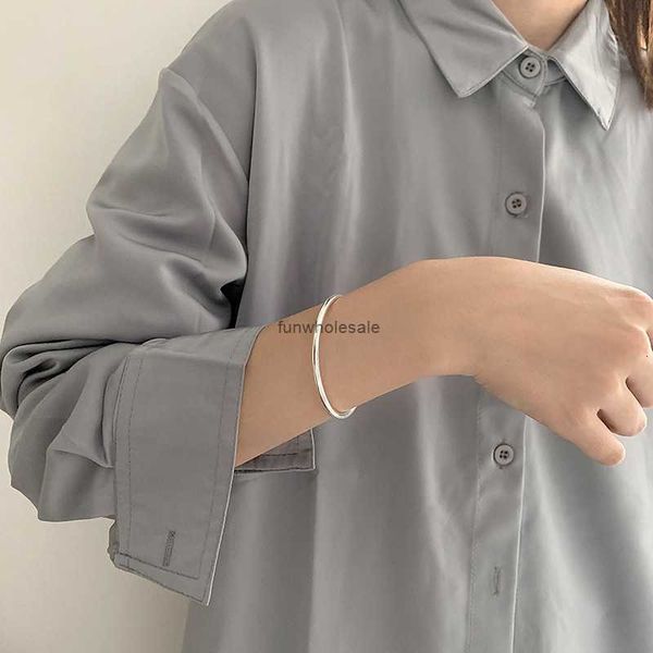 925 bracciale in argento sterling Womens Fashion Simple Cool Scenery Face Luce Temperamento di lusso Versatile Open Coppia Bracciale di moda