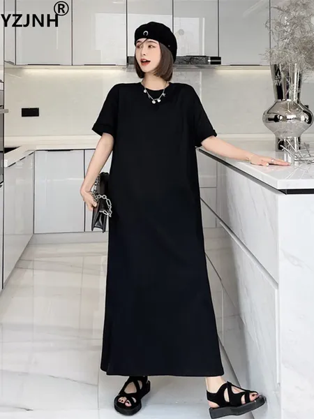 Платья для вечеринок yzjnh 2024 Весна/лето платье женское корейское издание свободное большую сплошную цвету простую черную длинную футболку