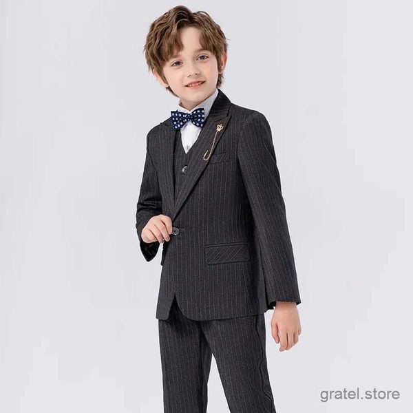 SUITS Flower Boy Host Performance Dance Show Costume Bambini formali per pianoforte Abito da festa per bambini Ceremonia di laurea CERIFICA