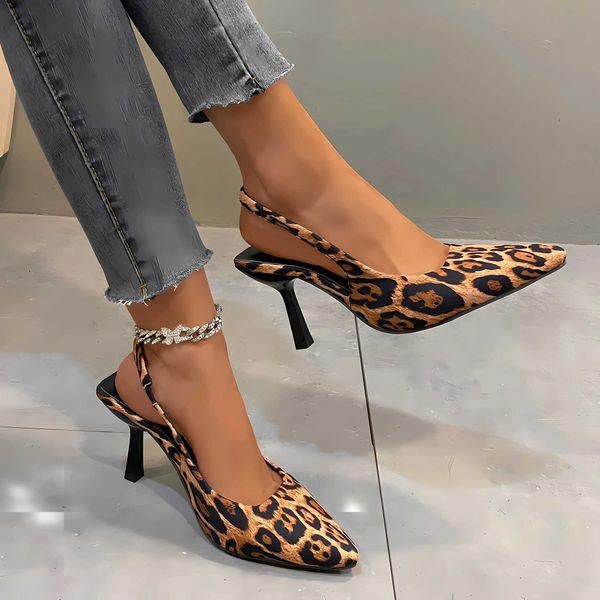 Sandals Womens Fashion Leopard Pattern Designer Simples Anti -Slip Point dedo Sandals Spring Novo Escritório confortável High Heels J240416