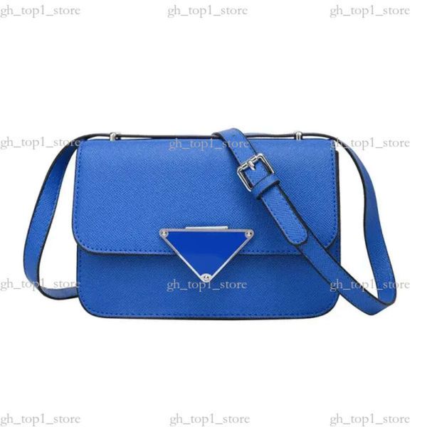 Portafoglio femminile da donna Flap Pra Borsa Triangolo in metallo Praccia Fashi