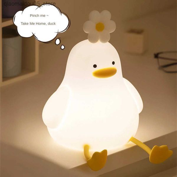 Lampen Schatten interessanter Blumenente Design LED Night Light wiederaufladbare Silikon -Cartoon -Muster leichte Kinderbett Schlafzimmer Leichtes dekoratives Geschenk Q240416