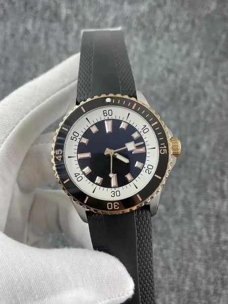 U1 Top AAA Bretiling Watch Super Ocean Men Otomatik Mekanik Serisi Su Geçirmez Spor Yüksek Kaliteli Seramik Yüzük Yumuşak Kauçuk Band Sapphire Cam Bilek saati 94J4