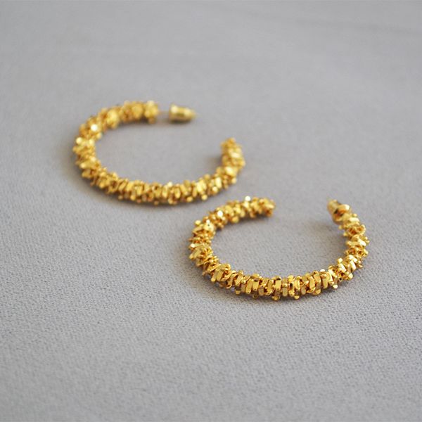 Europeia e americana Atmosférica de moda Germinação de cristal dourado C Anel de latão de textura de linha de linha 925 anel de orelha de agulha prateada