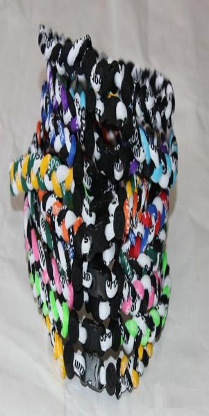 Целые детские ювелирные изделия 3 веревки торнадо плетеные титановые ожерелье Бейсбол Футбол Гермайумтитании много цветов размер 6820157
