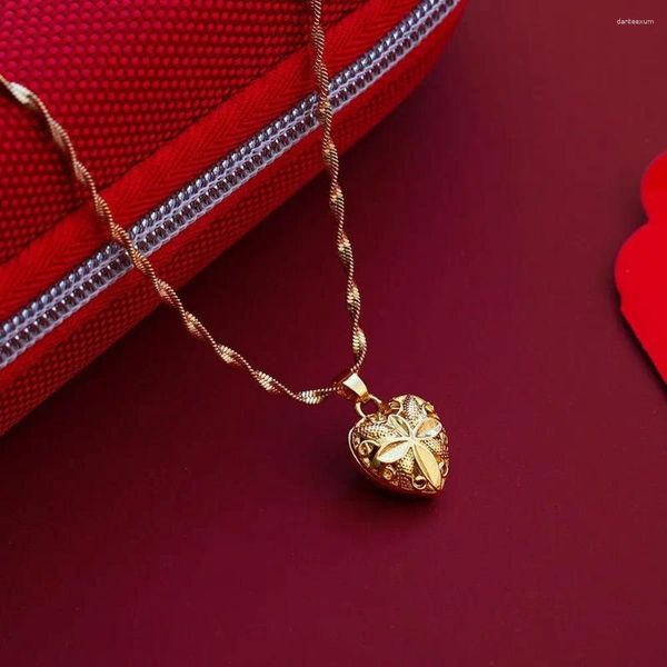 Anhänger Halskette Vintage Love Heart Halskette für Frauen Trend ästhetische Goldfarbe OVE -Schlüsselbeutel Kette Party Schmuck Geschenke