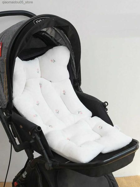 Kinderwagen Teilezubehör Baby Push Rod Samtmatte Embryo vier saisonale universelle weiche dicke Q240417