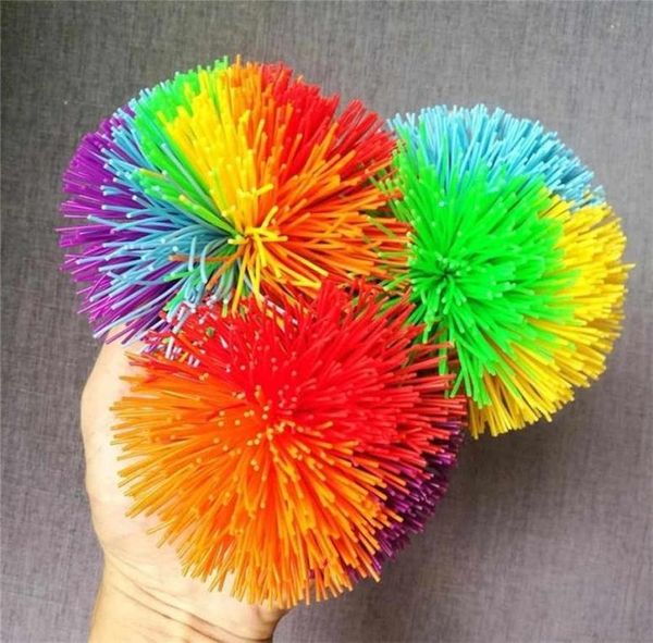 Monkey Stringy Bälle Quetsche Ball Spielzeug Regenbogen Silikon hüpfende flauschige Bälle Kinder Erwachsene Toys3194951