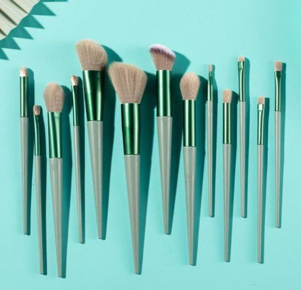 Escovas de maquiagem 13pcs siji verde fix pack pack conjunto portátil mistura maquiagem ferramenta de beleza sheshadow blush pó solto3309482