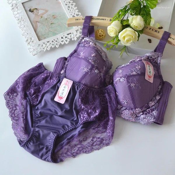 BHS -Sets Stickerei Blumenblume große große Größe BH Brief B C D E F G H Sexy Push -up Set Dessous Frauen Unterwäsche Intimates 42