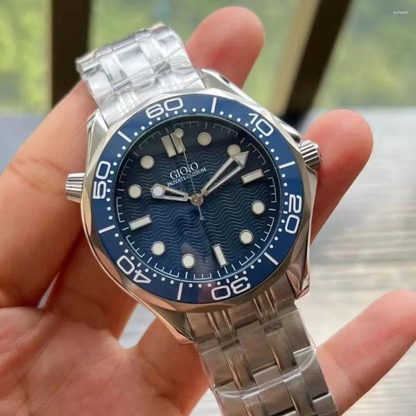 Relógios de pulso masculino de relógio mecânico automático de aço inoxidável azul azul com cerâmica de cerâmica 007 safira 42mm
