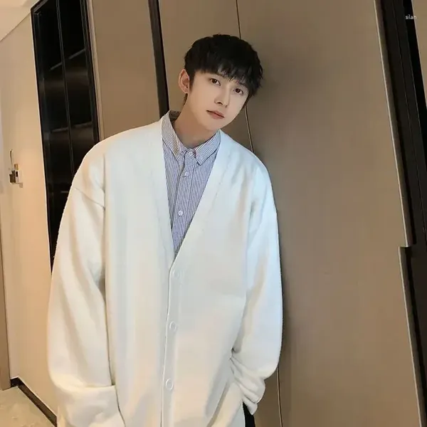 Maglioni maschili maglione maglione maschio cappotto abbigliamento cardigan bianco a v collo di colore semplice giacca di colore solido in stile coreano casual in maletry classic