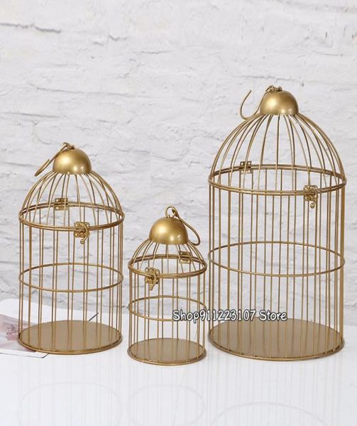 Gaiolas de pássaros European Retro Iron Cage Flor Stand Balcony Decoração ao ar livre suprimentos de animais de estimação decorativos 2211059391688