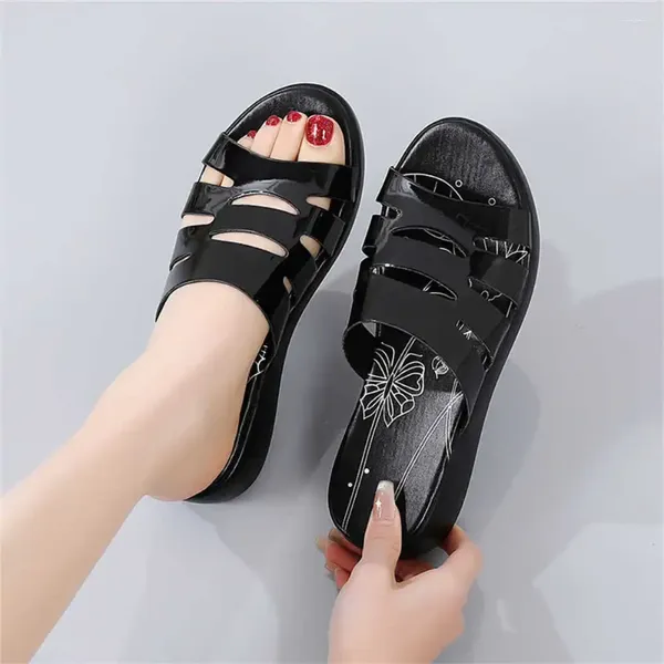 Slippers plana sola aumenta a altura são sandálias macias para mulheres, sapatos esportivos importados, tênis mais baixo deporte de preços