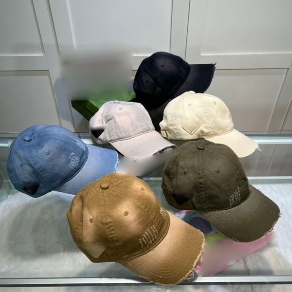 Versatile berretto da baseball primavera/estate triangolo invertito femminile caschette lussuoso cappello da camionista retrò cento lettere cappello di design in difficoltà