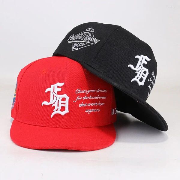 Caps de bola Moda Fastball Cap acrílico Hip Hop Red Snapback para homens mulheres adultas ao ar livre Casual solar chapéus de beisebol