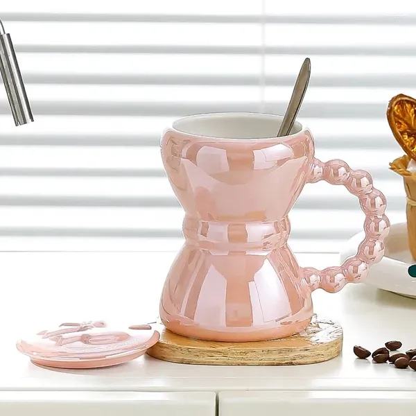 Tassen süße Keramik -Tasse Milch Kaffeetränk Perlenform Griff Tasse mit Löffel und Deckel für Freundin Valentinstag Weihnachten Kawaii Geschenk