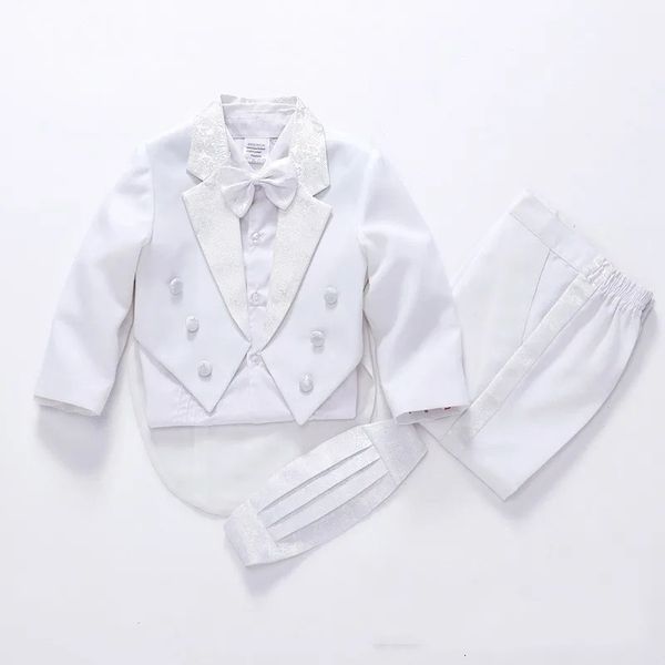 2024 Sommer formelle Kinderkleidung für Jungen Hochzeit Anzug Party Taufe Weihnachtskleid 14t Baby Jungen Anzüge tragen 5 Piece 240401
