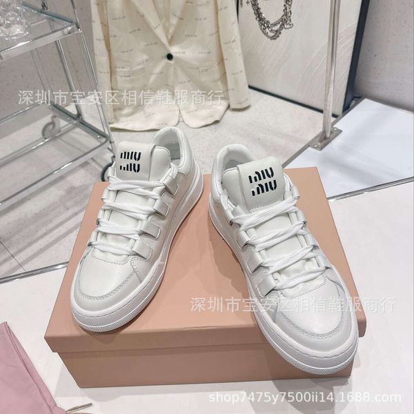 Versão alta mm miao primavera nova extremidade Little White Shoes Placa plana para mulheres 2024 tendência versátil casual