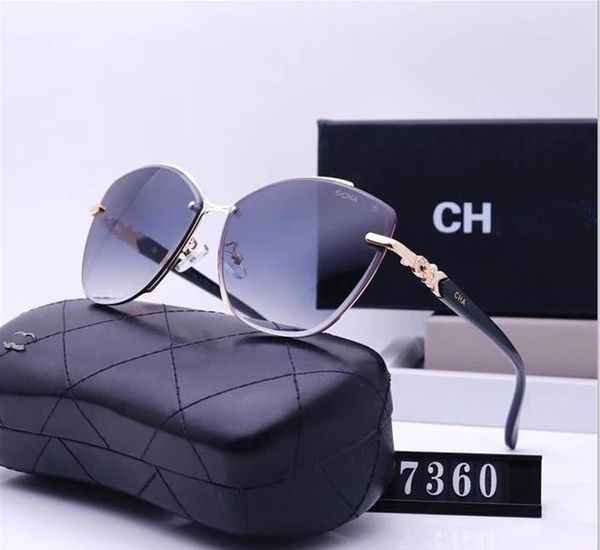 Hot Fashion Designer de luxo Sunglasses Brand Men e feminino Pequeno quadro espremido óculos ova