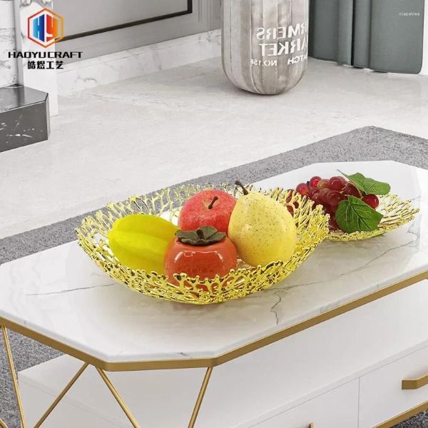 Bolsas de armazenamento Ano judaico Placa decorativa que serve bandeja Rosh Hashanah Tableware Platter Lhloy Gold Coated Hollow Out