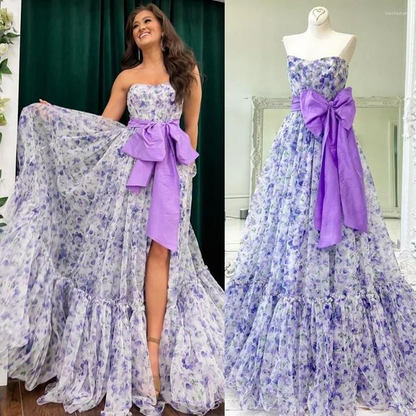 Partykleider lila Blumenabschlusskleid 2024 Satin Bogen trägerloser Druck Organza Langes formales Abend Cocktail Gala Pretty Festzugskleid Schlitz