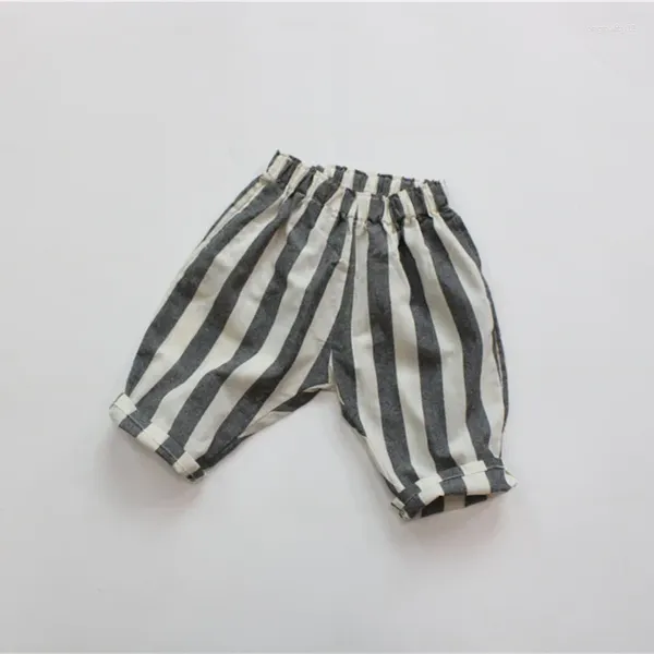 Calça calça calça calças de algodão e linho infantil de 7 polegadas de túmulos coreanos de garotos de garotos de rabanete de garoto listrado