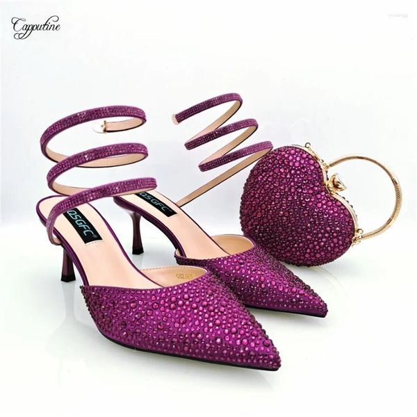 Scarpe eleganti da donna magenta e sacchetti set africani tacchi alti puntati sandali di punta delle pompe frizione corrispondono con la borsetta femmini sandali QSL065