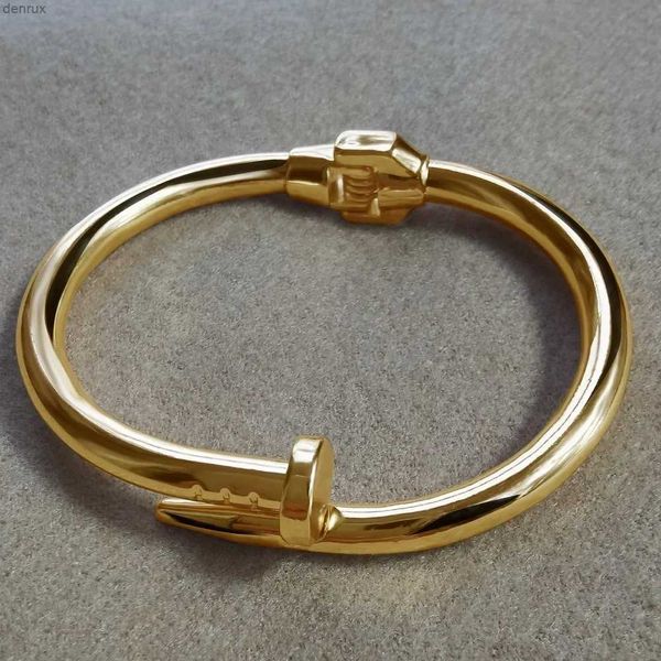 Bangle 4 Color Classic Brand Nail Open Bracelets Женские темпераменты Простые модные браслетные пленки стальной винтовой браслет для женщин Giftl240417