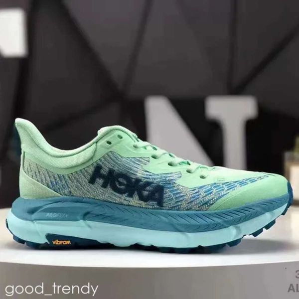 Scarpa hokah 2024 Nuova velocità del mafate 4 resistenti resistenti agli shock che assorbono le scarpe da corsa per leisure fuoristrada Scarpe da ginnastica per montagne da ginnastica 720