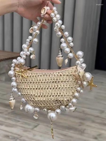 Stume da stoccaggio Pearl Conch Lady Evening Designer Women Borse Borse Dispone Grass Weaving Hand Fashion Girl Girl Occhy Borse