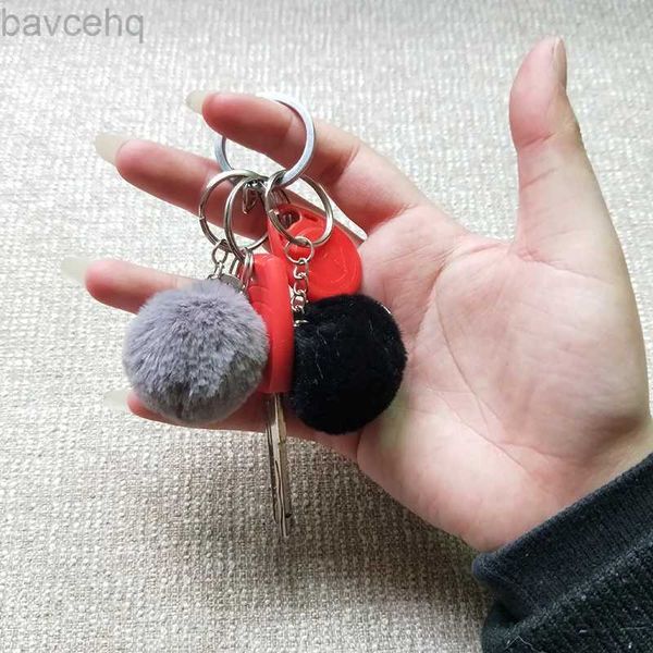 Keychains Lanyards 4cm 8 cm flauschiger Kaninchenpelzkugel Schlüsselkette süße Süßigkeiten Farben Pompom Künstliche Kaninchenfell Schlüsselbund Frauenauto -Bag Schlüssel Ring D240417