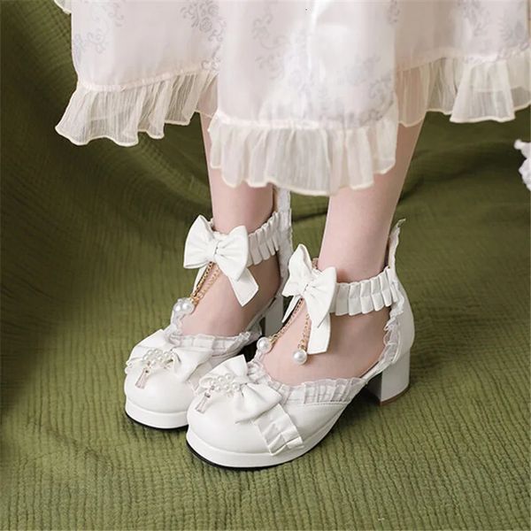 Pxelena Korean Lovely Women Wedding Sedals Chain Chain Жемчужные оборки Bow Knot Mary Janes Lolita Shoes Princess Bride White Pink 43 240417