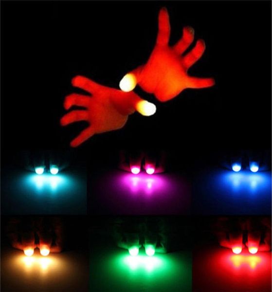 Nuova divertente LightUp pollice a led Luce dita lampeggiante di. Magic Trick Props Amazing Glow Toys Bambini bambini luminosi regali2014618