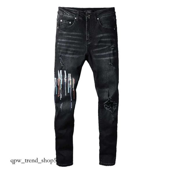 Herren Jeans Top -Qualität -Buchstaben Sticker Logo Designer Denim Hosen Mode Löcher Hip Hop Street Hosen Größe 2 555