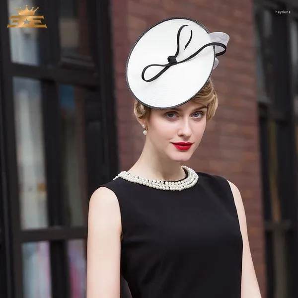 Beralar Avrupa Moda Şapkası Lady Elegant Giydirme Kapağı All Maç Partisi Fedoras Kızlar Giyim B-7525