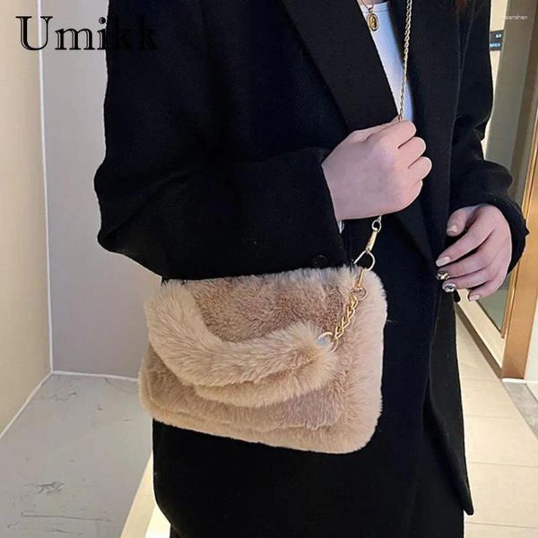 Borse da donna in finta pelliccia di pelliccia di pelliccia casual peluche per la borsa versatile croce sfocata morbida graziosa borsetta femminile inverno autunno