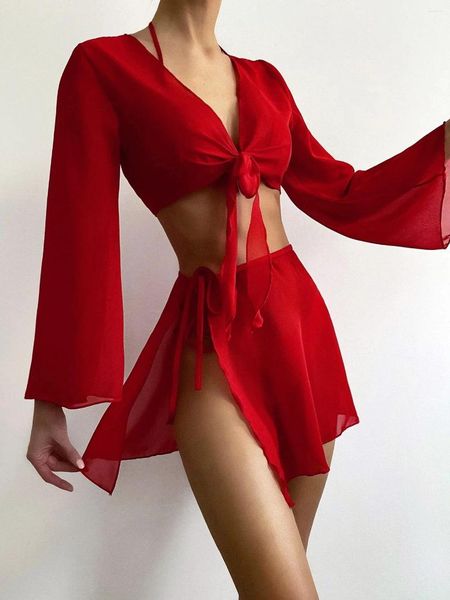 Bikinis vermelhos de roupas de banho feminina 4pcs sets mulheres malha de manga comprida com maiô de saia 2024 Push de traje de praia de traje de traje de praia