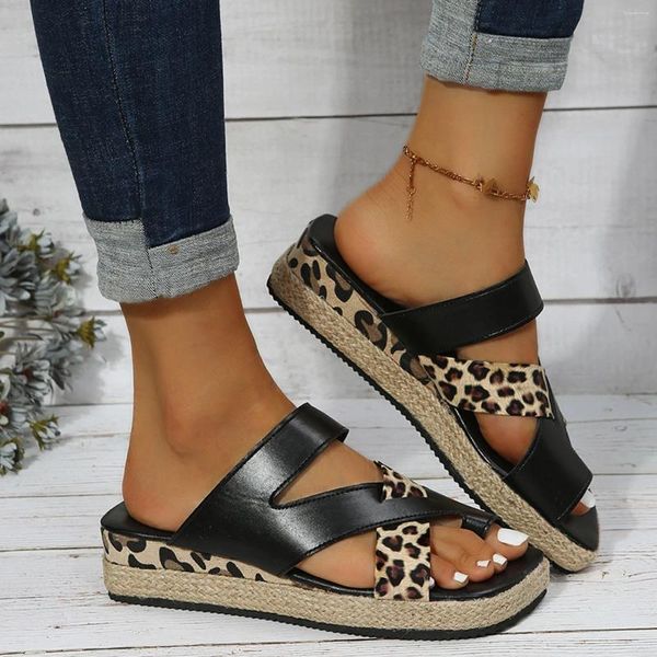 Отсуть обувь модные леопардовые припечатки кожаная крышка квадратная квадратная подошва плоские сандалии с тонкими ремешками для комбинированных тапочек сандалии