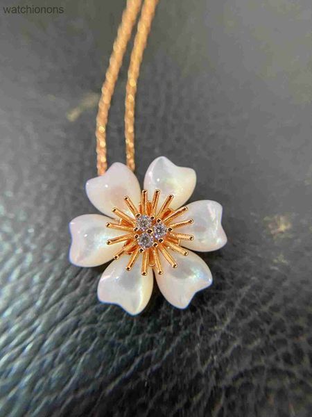 Luxury Top -Klasse Vancelfe Marke Designer Halskette Blütenblätter Naturalschale Fritillaria Mikro -Set Diamant plattiert 18k Roségold Hochqualität