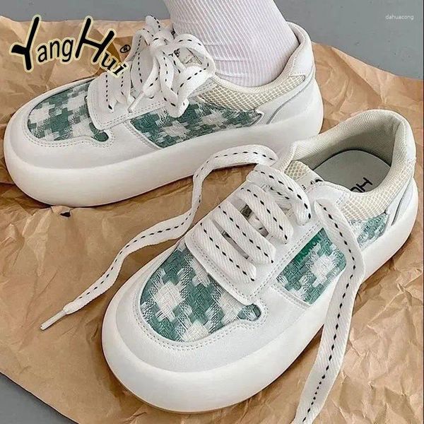 Sapatos casuais estilo coreano Cor correspondente ao fundo grosso para mulheres 2024 Moda Sneakers confortáveis e confortáveis Sumorno de outono verão